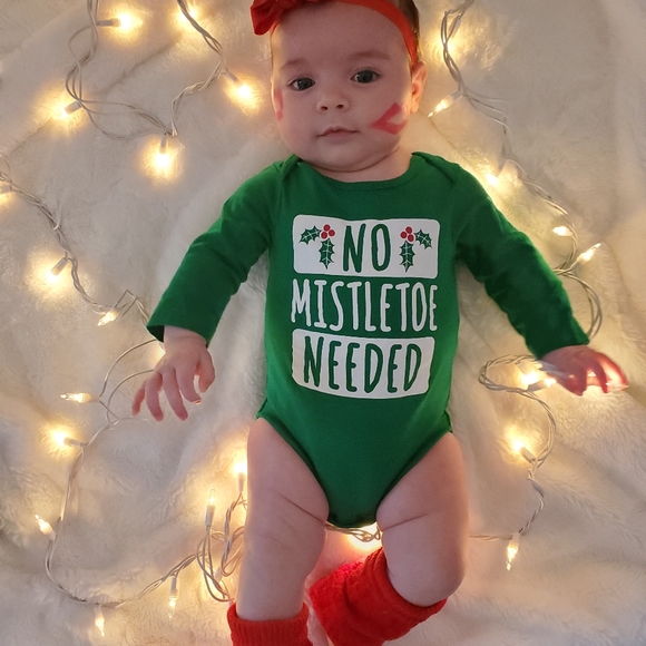 Children's Place Longsleeve Green Onesie - 0-3M (EUC) - Picture 5 of 5